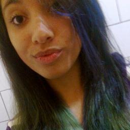 Sou uma pequena panda, sonhadora, belieber e lovatic 2 Bjs 3