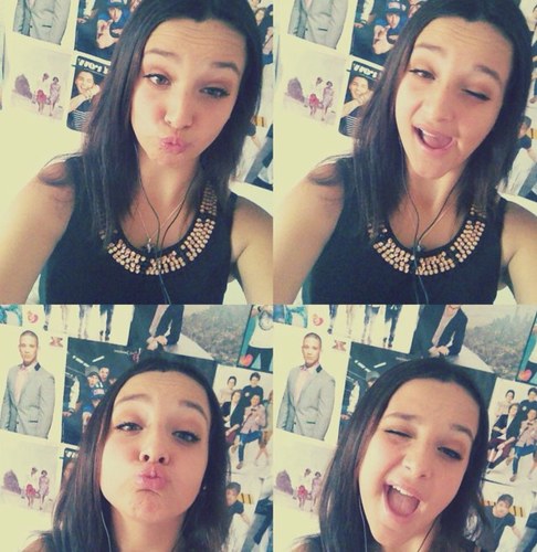 Singer,Song writer & Dancer. I love to sing and dance its my thing WAT ❤ ONE DIRECTION ❤ 5SOS ❤ THE COLLECTIVE ❤ BAIDON HOWELL ❤