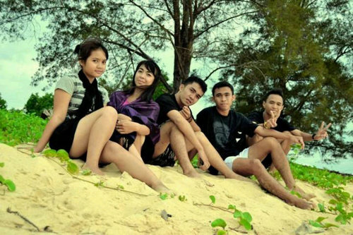 Enjoy And Stay Cool. Ave Great Dragon. Just do the best and keep quiet