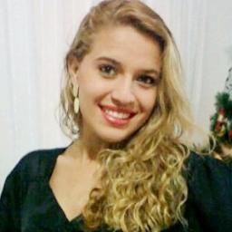 Apaixonada pelas coisas boas da vida, abençoada pelo Espirito Santo.  Meu bê @marcoswcosta http://t.co/VAiinTrG http://t.co/jiznyajj