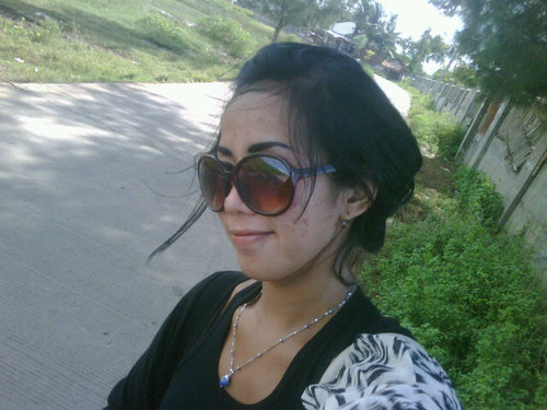 meylia_tania's profile picture. 