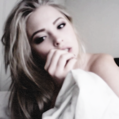 bleeeeeh to guardando o user @fckscurly