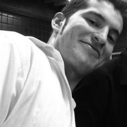 ArturTonetto's profile picture. Start with the things that you know and the things that are unknow will be revealed to you (Rembrandt)