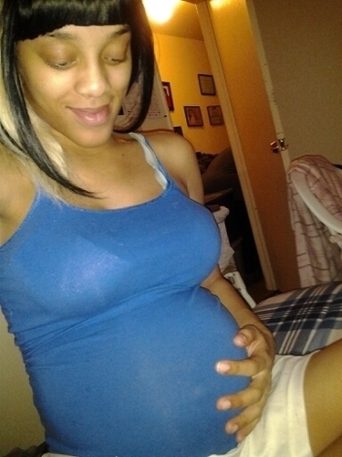 Takenn By My Babyy .. 32013 3 , Mommy to bee ^__^