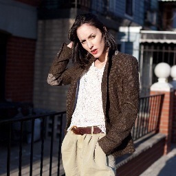 ragencyny's profile picture. Real, Crazy, Trendy and forever Frenchie! Welcome to the best new style artistic agency, check us out https://t.co/qqp0J6Xp3m