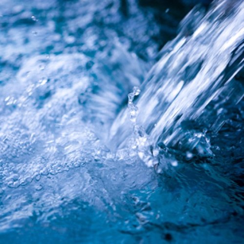 just your everyday fluid tweeting its thrilling adventures • some might know me as H20