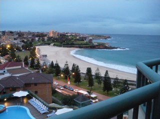 SuperMum,Inovative Home Economist.Movie Buff & Fan of Original Scripts.Supporter of Aussie Film Production.Love TV Drama-B&B.LOL Comedy is Life
