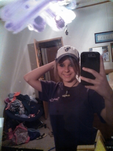 kirstyn_garner's profile picture. 