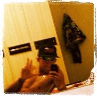 Surfista ;D Firma - L.O e os comparças ! Eu, você, um reggae e uma praia... (88