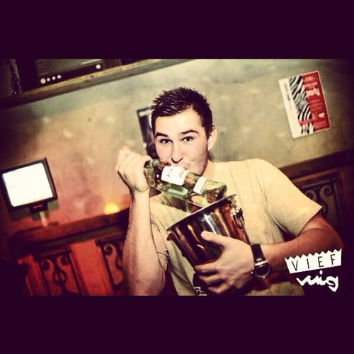 martin_west92's profile picture. 