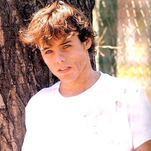 Sigueme y te sigo ( follow seguro ) #erreway #1D #J.B