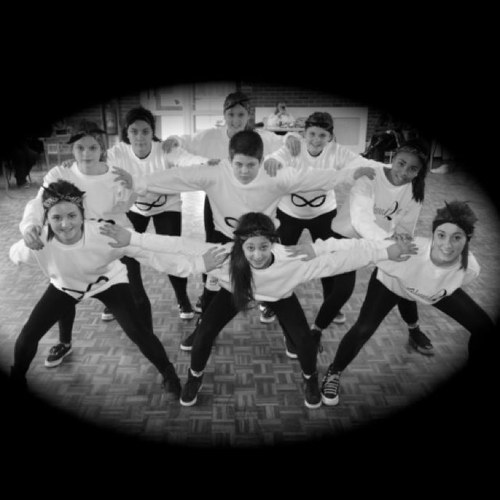 We are 'blessed2be' a hiphop,urban&commercial dance crew. Currently KentChamps, 10th in NationsBestDanceCrew &set4set. Choreo by @azarialtd @ltddancesch