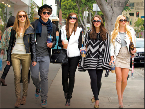 Official UK Twitter for Sofia Coppola's new movie The Bling Ring, in cinemas July 5