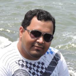 Man United fan, A Mumbai Indian, Android lover, Tech enthusiast. Electronics engineer and MBA roaming around in IT world :)