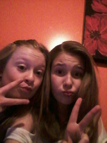 KaKaydie's profile picture. #teamsingle GO BIG BLUE!! turn my gray button blue!!!