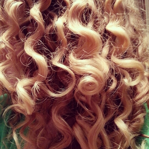 AbiGlass's profile picture. 