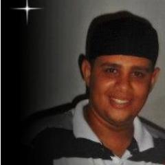 ♥ ERIKA ) Com a fama vc consegue muitos amigos falsos, e muitos inimigos verdadeiros, Deus está comigo sempre muito obrigado senhor.