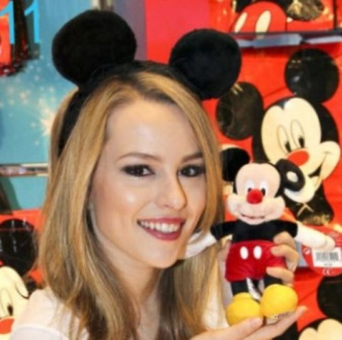 Big UK fan of Bridgit Mendler. Hello my name is album out now