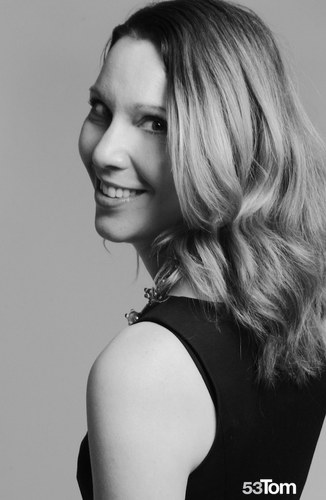 KariHeybrock's profile picture. Glass Artisan. Jewelry Designer.
http://t.co/KkTKoZvwp0