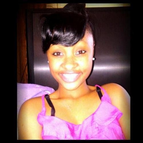 17 Years Old | Dancer | Goofy | Outgoing | Stubborn | ♡