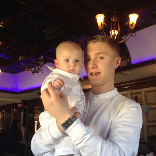 leenelson92's profile picture. 