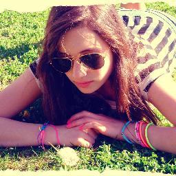 divertida | 100% directioner forever∞♬ | ellas son mi 20(T.S.V) ツ| me encanta pasarlo bien.| I̲̅D̲̅