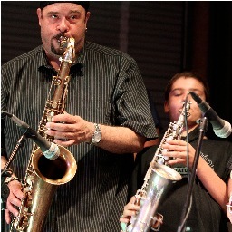 Bob Franceschini Sax player from NYC . Currently touring, recording & teaching  for more info Facebook Fanpage