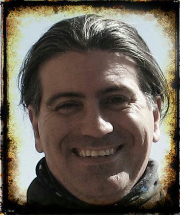 I'm a bilingual teacher of Social Sciences and Arts in The Canary Islands.