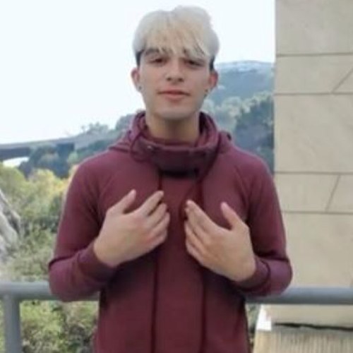 This account is run by Kira, Brittany, Lexy, Blondie & Chinchi. A support account for @KaiMcMinn. We'll keep you updated on everything Kai's doing.
