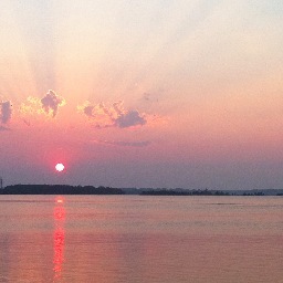 Hilton Head, SC is a barrier island, the largest off the southeast US. Sunny beaches, waterways for boating and kayaking, lots of golf courses, and restaurants!