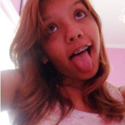 sou namorada do #rudney .. porém ele é ciumento , lindo , chato , bobo , e porém é mtmtmtmt meu #euteamo
