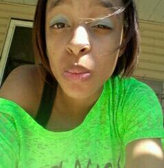 #Team B.R.H.S. #Team Sinqle #Team Liqht-Skin #Team F' Yo Tweets #Team F' How You Feel #Team Cutie#Team iloveeyouuu #Team Follow Me &'d My Niqqah @YoungBronJr !