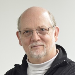 Communication designer in the innovation trade for 17 years; awed by the scale of our problems and our promise. Now focused on restorative agriculture.