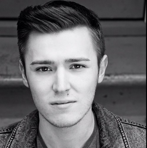 — adj, stagier, stagiest: excessively theatrical or dramatic. Mountview Academy of Theatre Arts, London