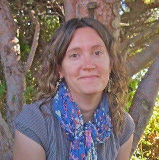 Psychotherapist in private practice working with self-esteem, body image, depression, couples therapy and retreats