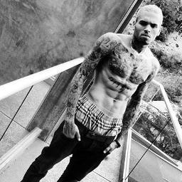 I LOVE @CHRISBROWN and @drake #TEAMBREEZY #TEAMKAE #TeamDrizzy #THEKILL #BLACKPYRAMID . 12.12.12 ♥ :))) Love You @hunterhayes