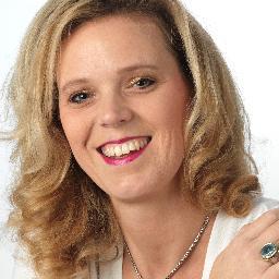 Tot 1 oktober 2015 Adviseur Communicatie Coöperatie Rabobank Drechtsteden I
Communicatie I Verbinden  I Persoonlijk I Watersport I Bestuurslid WSV De Kil