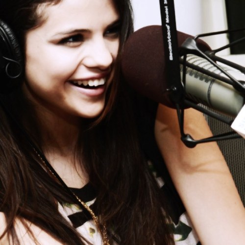-Second Acct. Original but deleted @SelenaMGF- Hate on my idol, I'll steal Sel's pickle and beat you with it.
