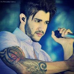 Pra aqueles que amam o @Gusttavo_lima e quer estar por dentro de tudo o que acontece com ele. :) curtam a fã-page no facebook http://t.co/TAqBaYoZDx