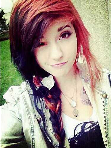 Hey,Im Leda! Youtube Star and Site Model! I love cats. I'm also slightly weird.
