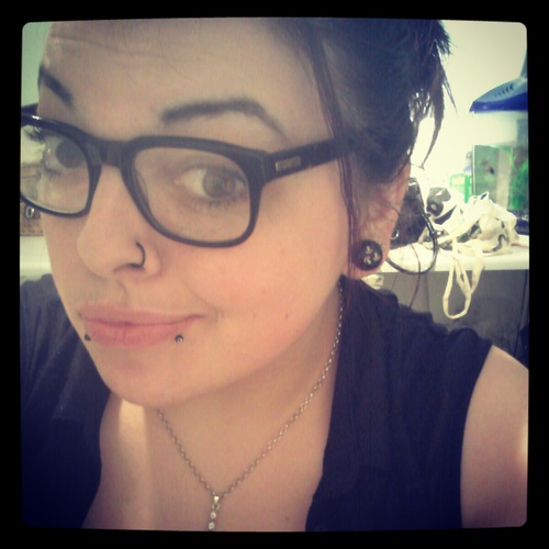 Nakita, 18, Brunette, Hazel Eyes. Follow Me ;) x