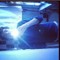 Follow Diss Shitt .. Tryna Start Sumthin