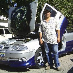 me justan los carros modificados esa es mi camioneta