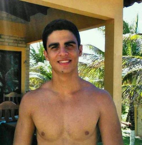 Estudante de Engenharia de Produção da UFRN.

http://t.co/jDl7QEzY