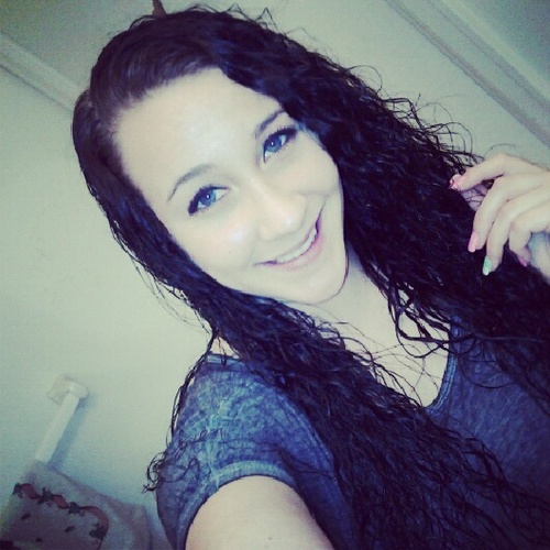 ╚»20 | A Bitch; |  A Bit Random | Feisty |  iTrustNone! | #Teamfollowback #Teamreal #Teamxbox #Teamleo #TeamThicknesss #bisexual  «╗