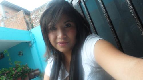 Ingeniería en Informática.
22 años, sociable, alegre , siempre feliz, me encanta el cine en especial las películas de terror siempre busco lo que me haga feliz