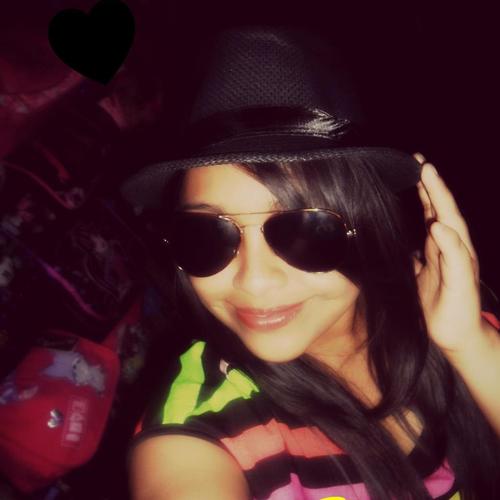 Pensé que nunca más volveria a caminar, pero solo tenia que levantarme del sofá. #TeamFollowBack