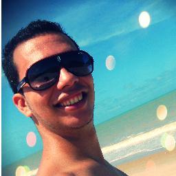 Super Feliz