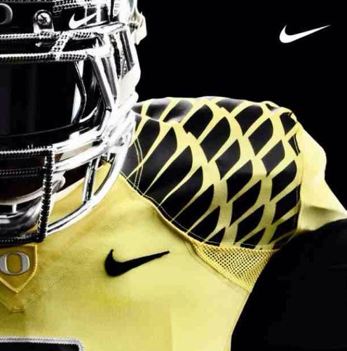 ForFootballLife's profile picture. 