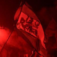 Por pasion y por verdad, poco comun de encontrar hoy.. Born to lose, Live to win